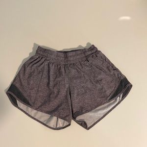 Lululemon Hotty Hot shorts